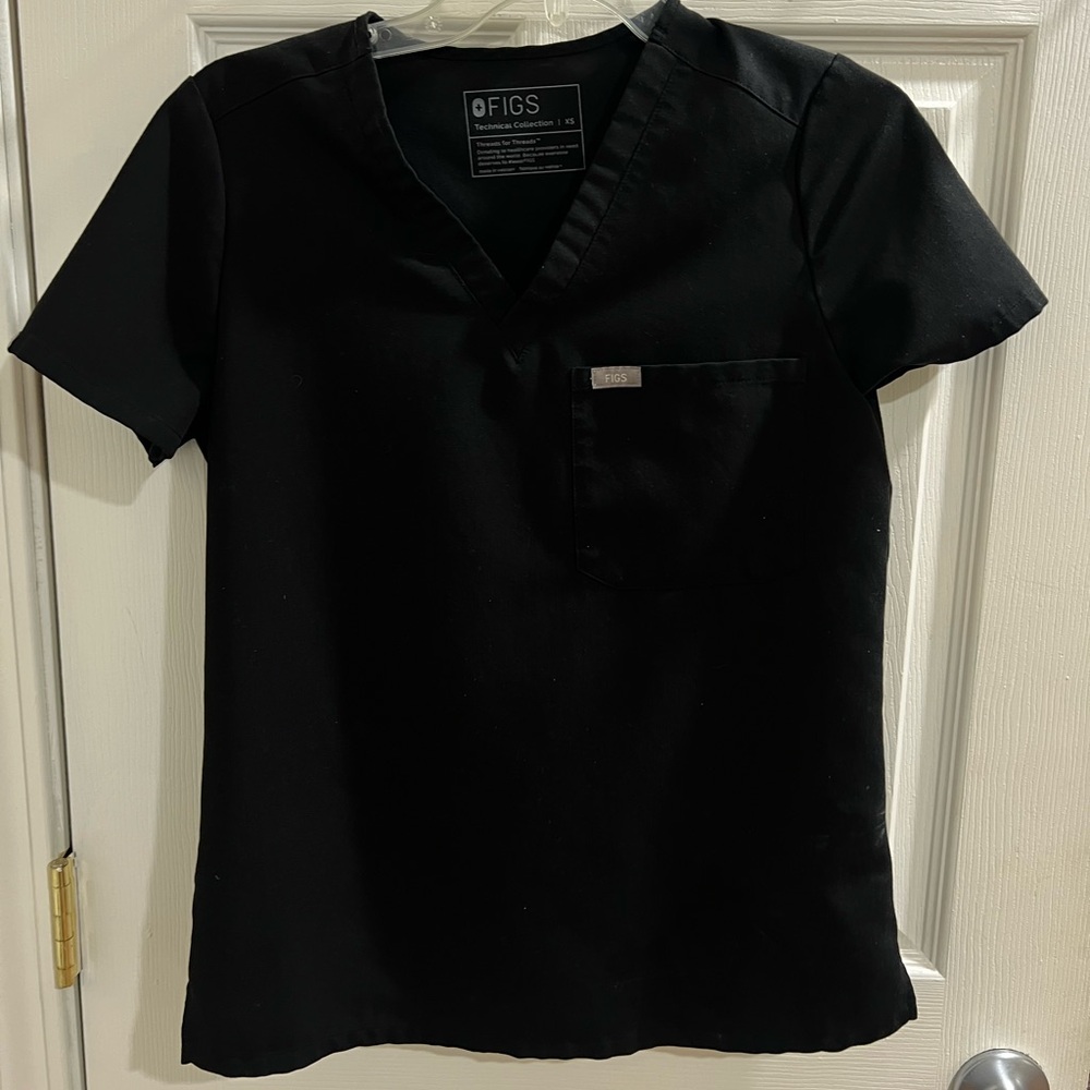 Figs Black Catarina Scrub Top